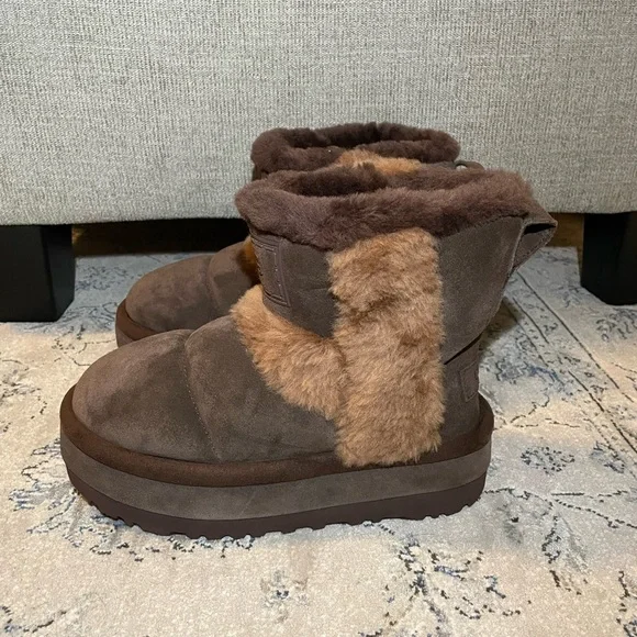 UGG Classic Chillapeak Boots Burnt Cedar - Picture 6 of 10